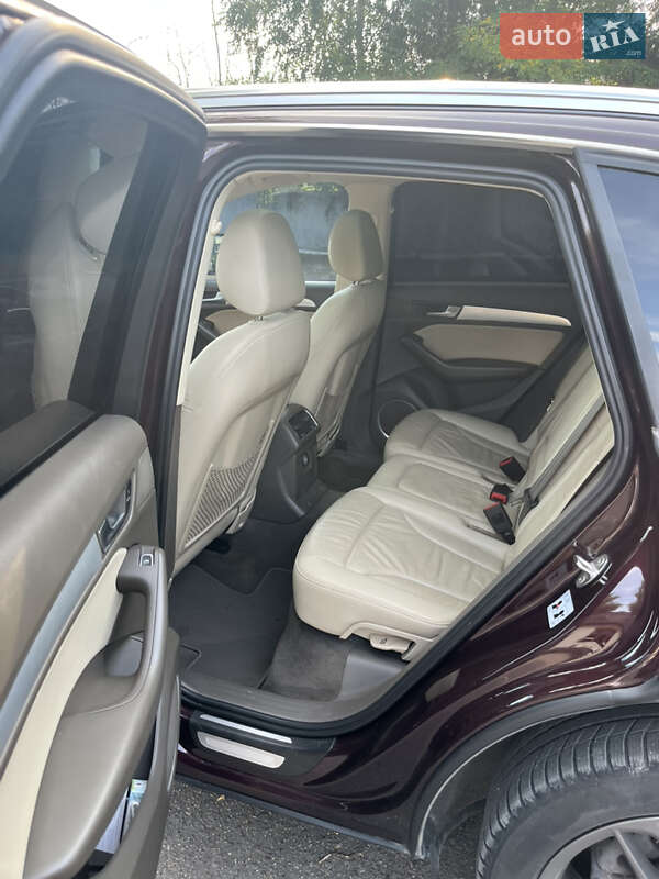 Внедорожник / Кроссовер Audi Q5 2015 в Городке фото 7 Внедорожник / Кроссовер Audi Q5 2015 в Городке