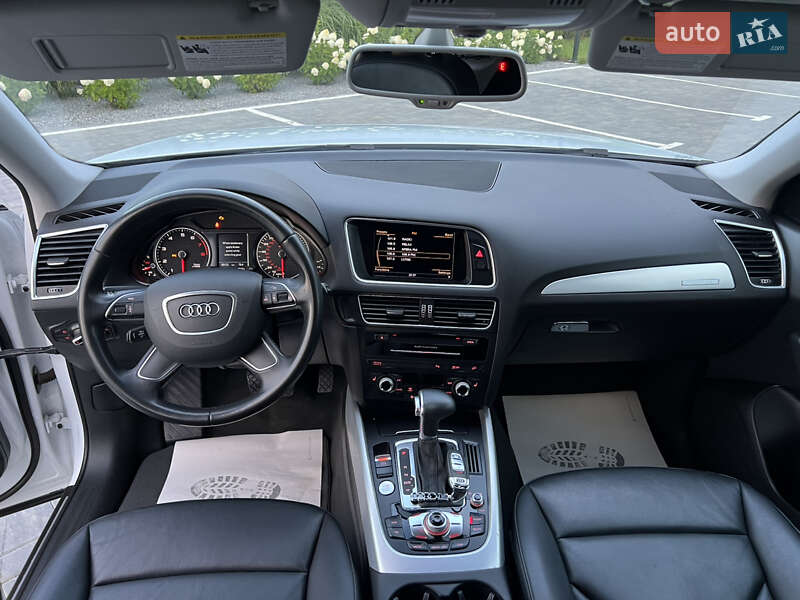 Внедорожник / Кроссовер Audi Q5 2015 в Луцке