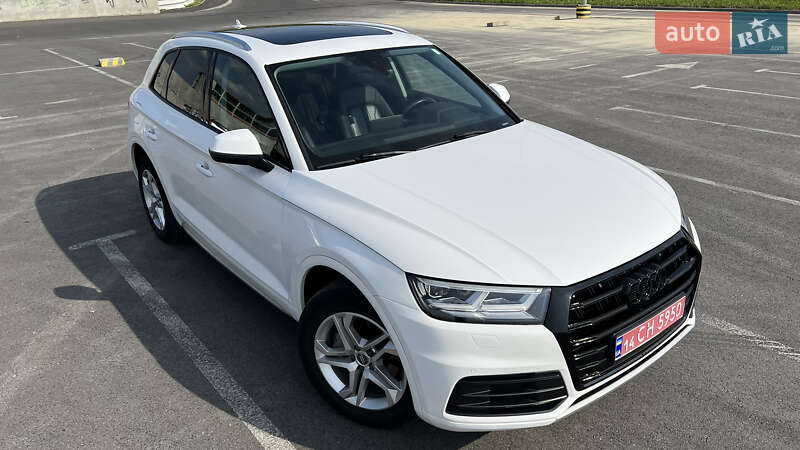 Внедорожник / Кроссовер Audi Q5 2018 в Львове