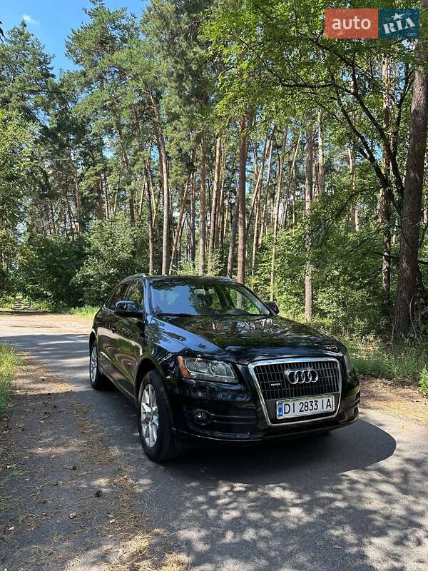 Внедорожник / Кроссовер Audi Q5 2010 в Черкассах