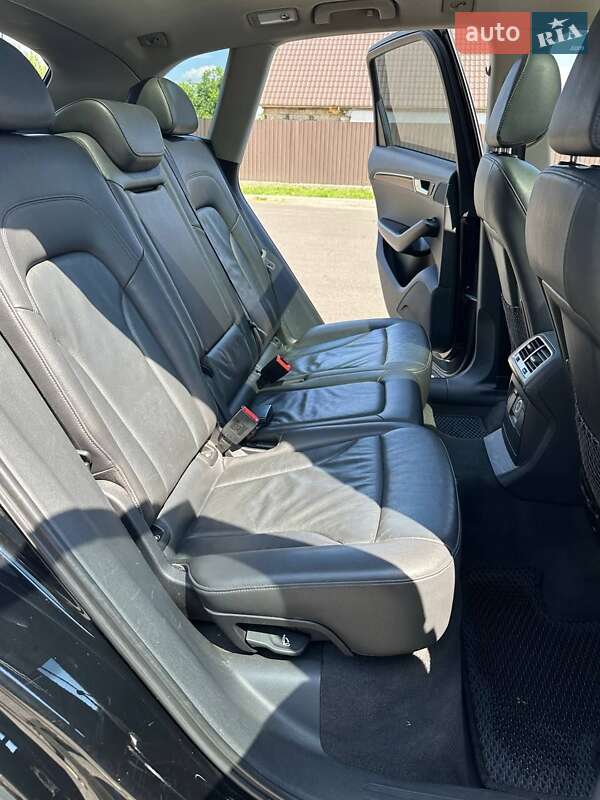 Внедорожник / Кроссовер Audi Q5 2010 в Черкассах