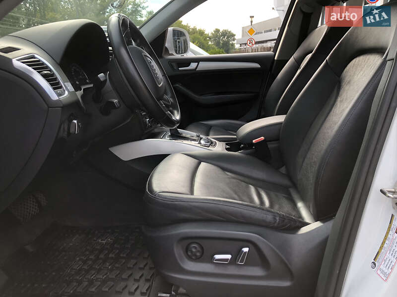 Внедорожник / Кроссовер Audi Q5 2013 в Киеве