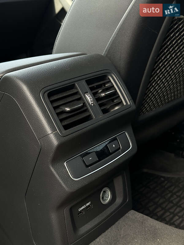 Внедорожник / Кроссовер Audi Q5 2021 в Львове фото 21 Внедорожник / Кроссовер Audi Q5 2021 в Львове