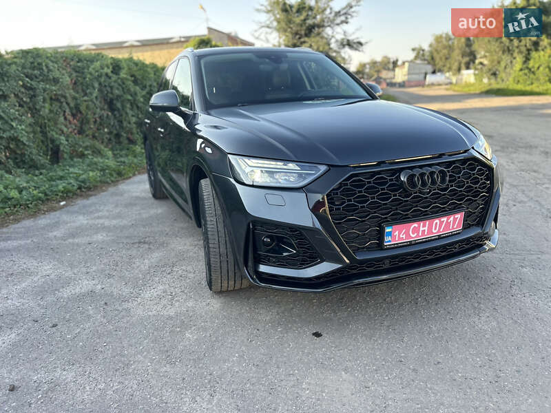 Внедорожник / Кроссовер Audi Q5 2018 в Полтаве