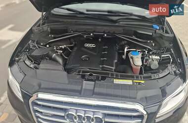 Внедорожник / Кроссовер Audi Q5 2016 в 