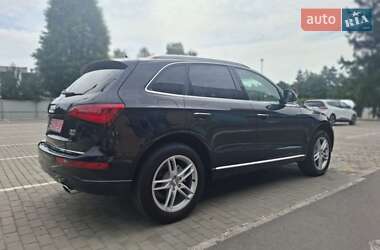 Внедорожник / Кроссовер Audi Q5 2016 в 