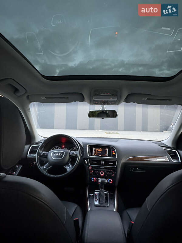 Внедорожник / Кроссовер Audi Q5 2015 в Хмельницком