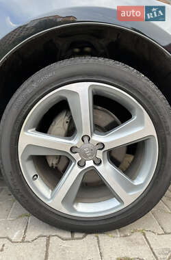 Внедорожник / Кроссовер Audi Q5 2012 в 