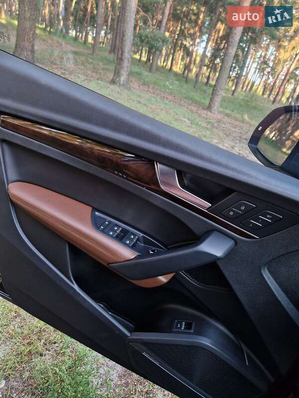 Внедорожник / Кроссовер Audi Q5 2019 в Ахтырке