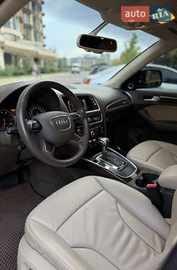 Внедорожник / Кроссовер Audi Q5 2013 в 