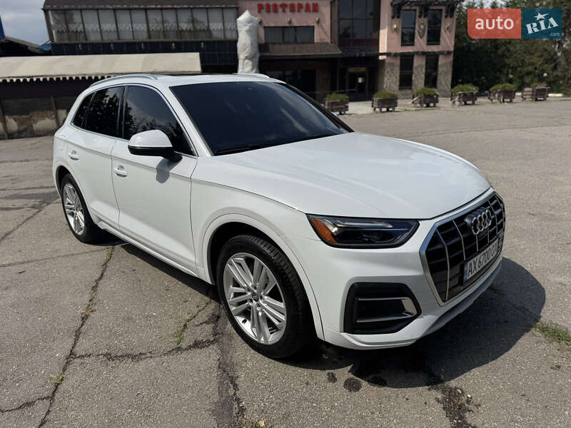 Внедорожник / Кроссовер Audi Q5 2020 в Харькове