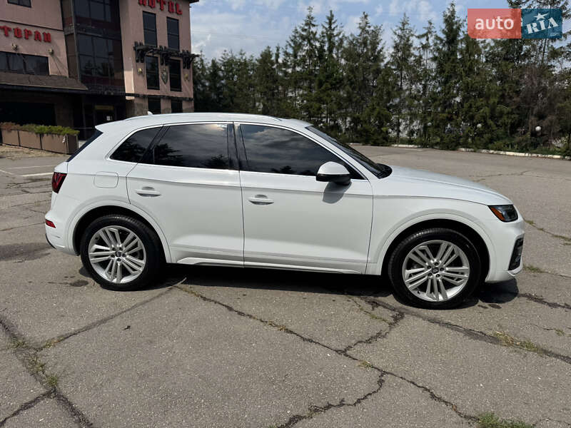 Внедорожник / Кроссовер Audi Q5 2020 в Харькове