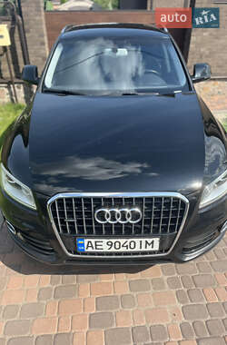 Внедорожник / Кроссовер Audi Q5 2015 в 