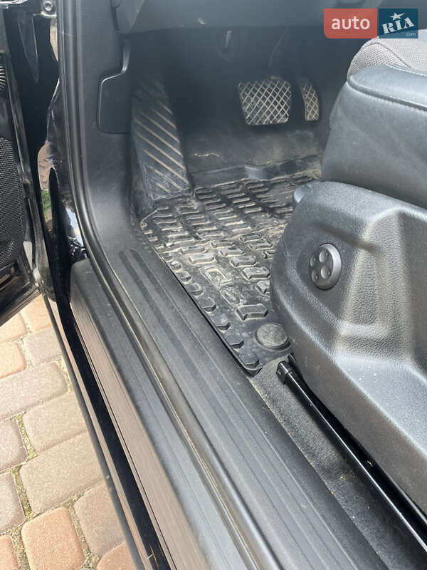 Позашляховик / Кросовер Audi Q5 2015 в Сумах