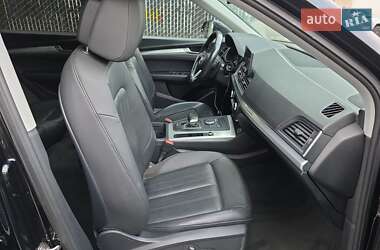 Внедорожник / Кроссовер Audi Q5 2019 в 
