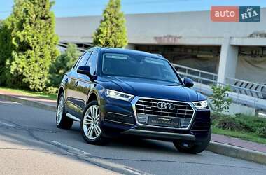 Внедорожник / Кроссовер Audi Q5 2019 в 