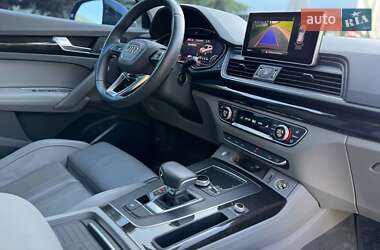 Внедорожник / Кроссовер Audi Q5 2019 в 
