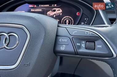 Внедорожник / Кроссовер Audi Q5 2019 в 