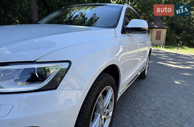 Внедорожник / Кроссовер Audi Q5 2015 в 