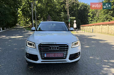 Внедорожник / Кроссовер Audi Q5 2015 в 