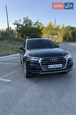 Внедорожник / Кроссовер Audi Q5 2019 в 