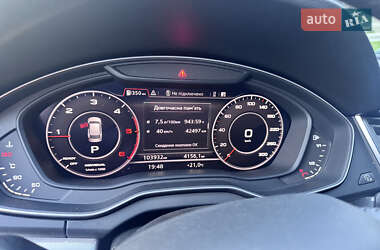 Внедорожник / Кроссовер Audi Q5 2018 в 