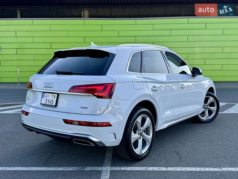 Внедорожник / Кроссовер Audi Q5 2023 в Киеве