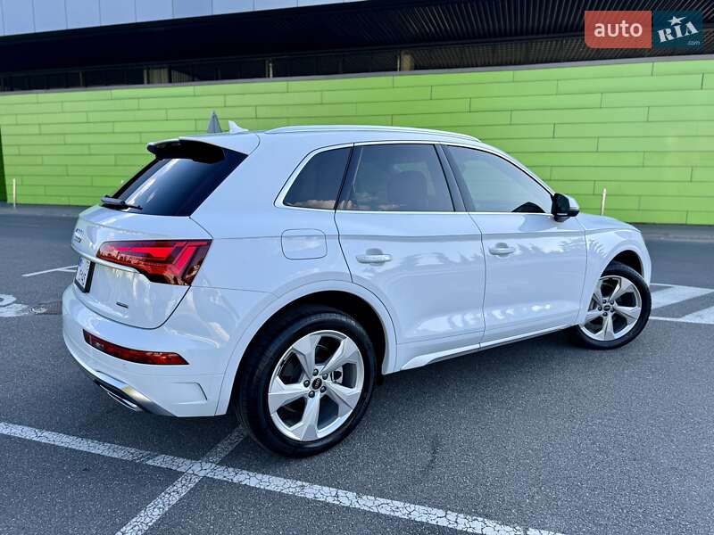Внедорожник / Кроссовер Audi Q5 2023 в Киеве