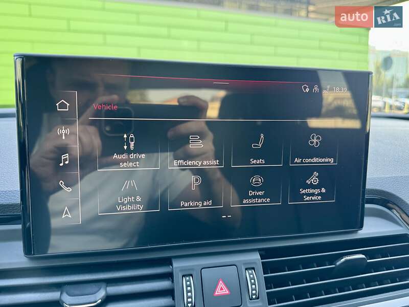 Внедорожник / Кроссовер Audi Q5 2023 в Киеве