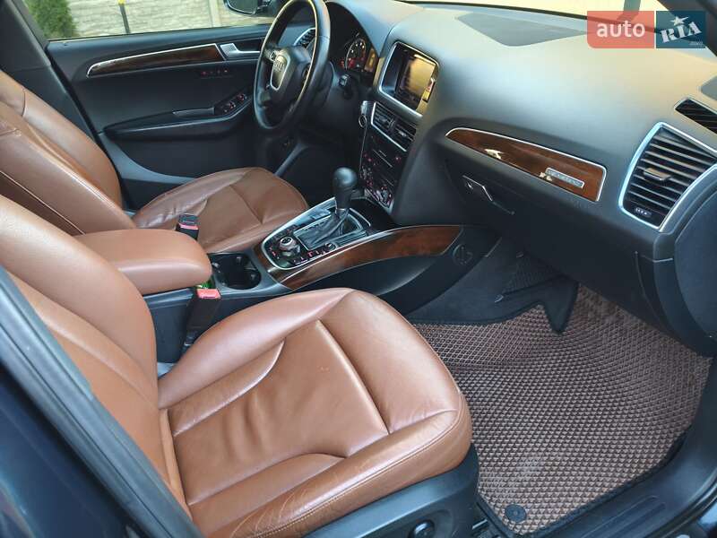 Внедорожник / Кроссовер Audi Q5 2012 в Виннице