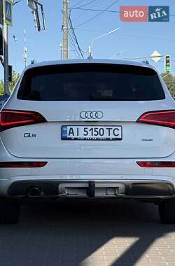 Внедорожник / Кроссовер Audi Q5 2016 в 