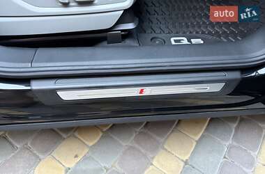 Внедорожник / Кроссовер Audi Q5 2022 в 