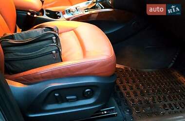Внедорожник / Кроссовер Audi Q5 2011 в 