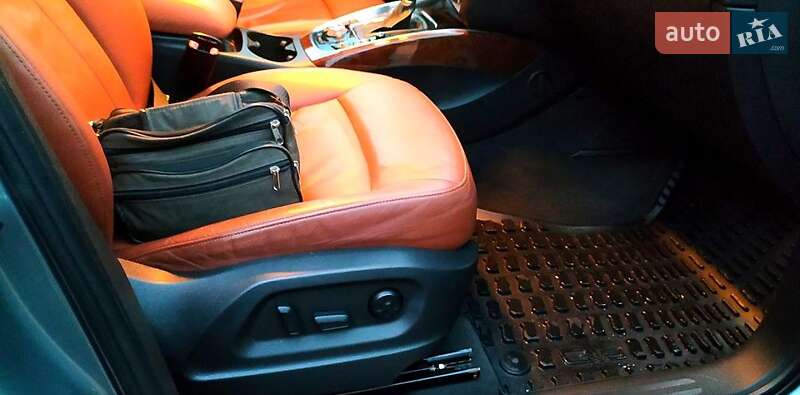 Внедорожник / Кроссовер Audi Q5 2011 в Конотопе
