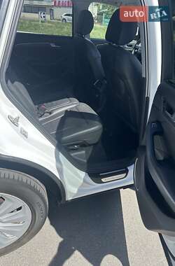 Внедорожник / Кроссовер Audi Q5 2013 в 