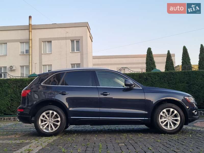 Внедорожник / Кроссовер Audi Q5 2013 в Луцке