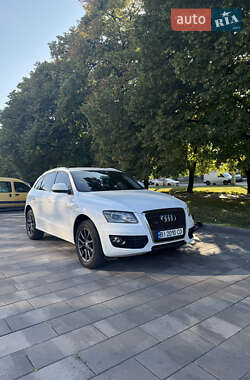 Внедорожник / Кроссовер Audi Q5 2012 в 