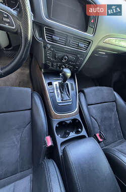 Внедорожник / Кроссовер Audi Q5 2012 в 