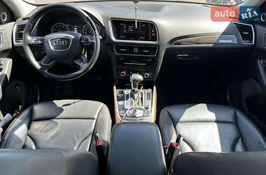 Внедорожник / Кроссовер Audi Q5 2015 в 