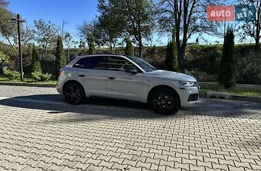 Внедорожник / Кроссовер Audi Q5 2019 в 