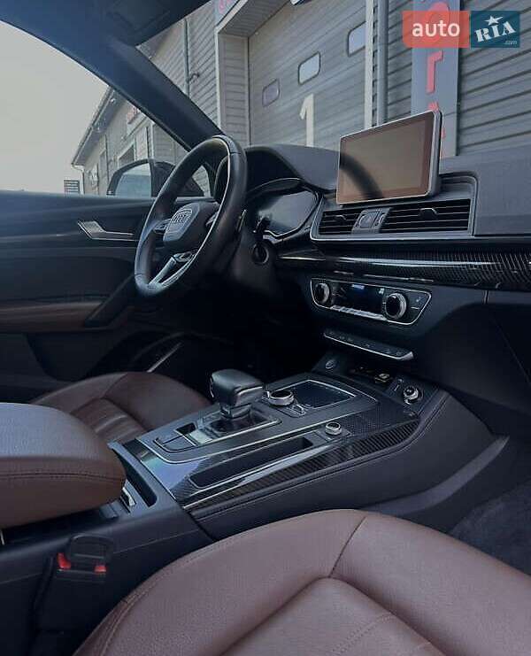 Внедорожник / Кроссовер Audi Q5 2019 в Львове