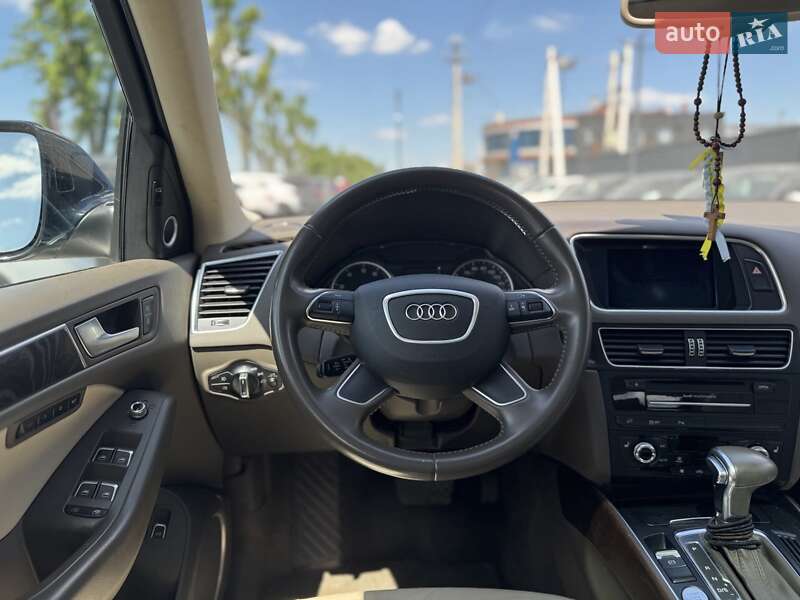Внедорожник / Кроссовер Audi Q5 2014 в Львове