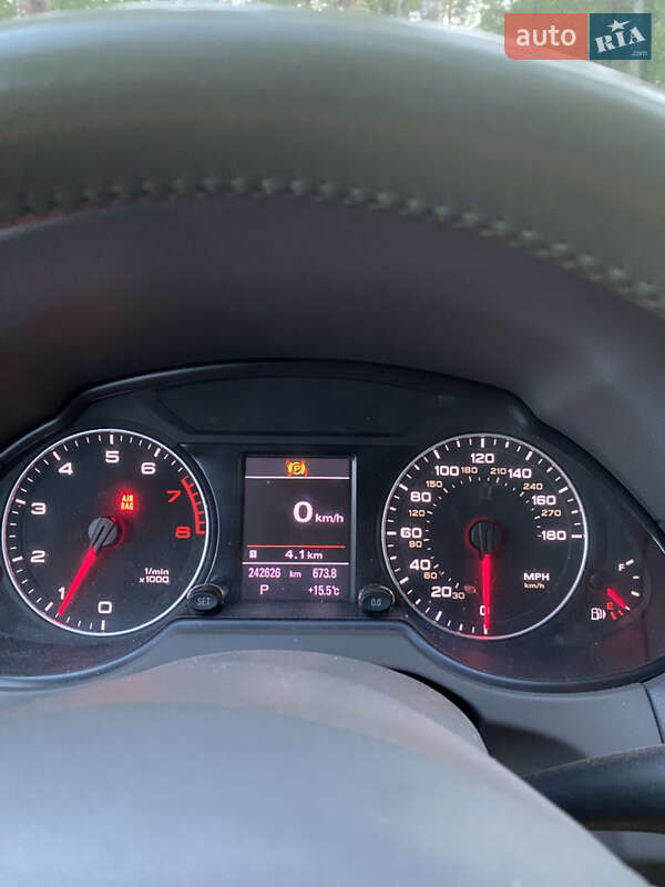 Внедорожник / Кроссовер Audi Q5 2011 в Ровно