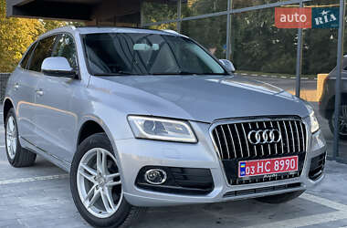 Внедорожник / Кроссовер Audi Q5 2015 в 