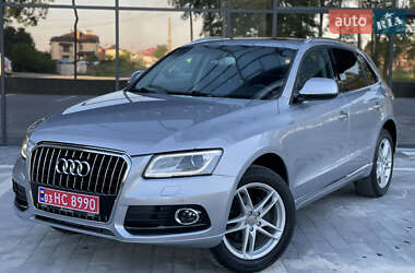 Внедорожник / Кроссовер Audi Q5 2015 в 