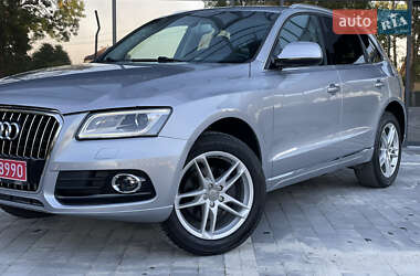 Внедорожник / Кроссовер Audi Q5 2015 в 