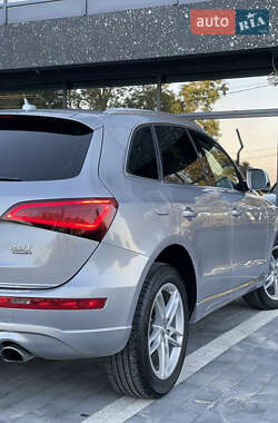 Внедорожник / Кроссовер Audi Q5 2015 в 