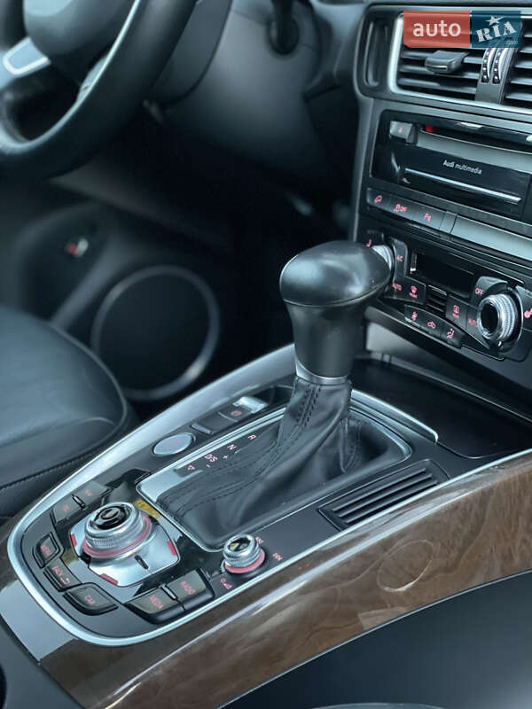 Внедорожник / Кроссовер Audi Q5 2015 в Стрые