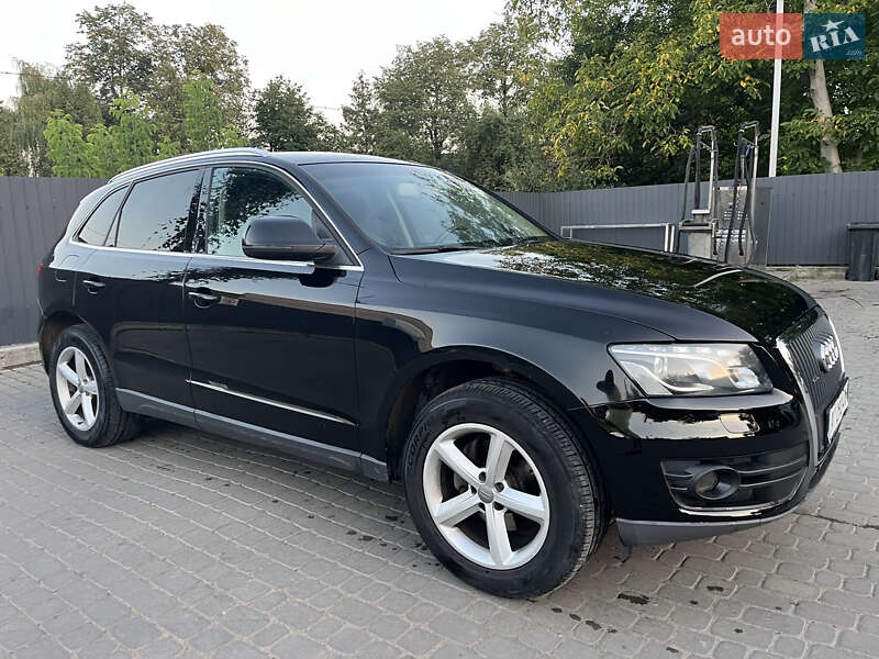 Внедорожник / Кроссовер Audi Q5 2011 в Ивано-Франковске