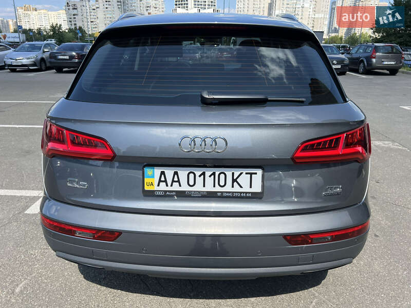 Внедорожник / Кроссовер Audi Q5 2017 в Киеве